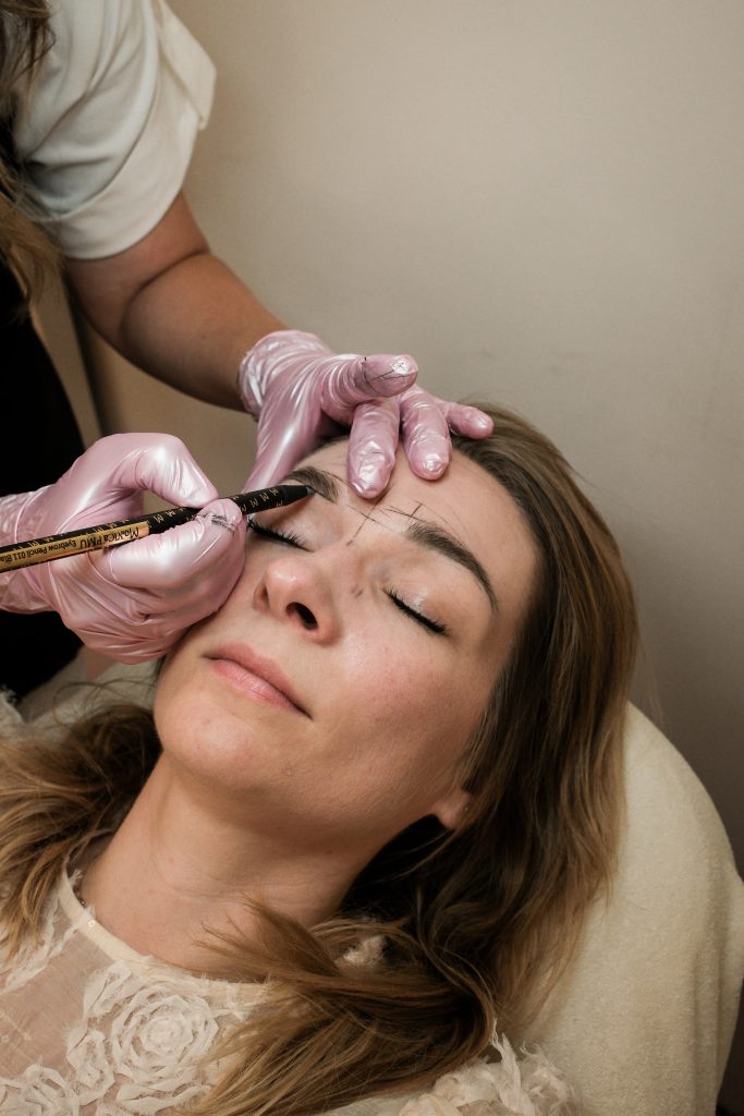 wenkbrauwen eindhoven